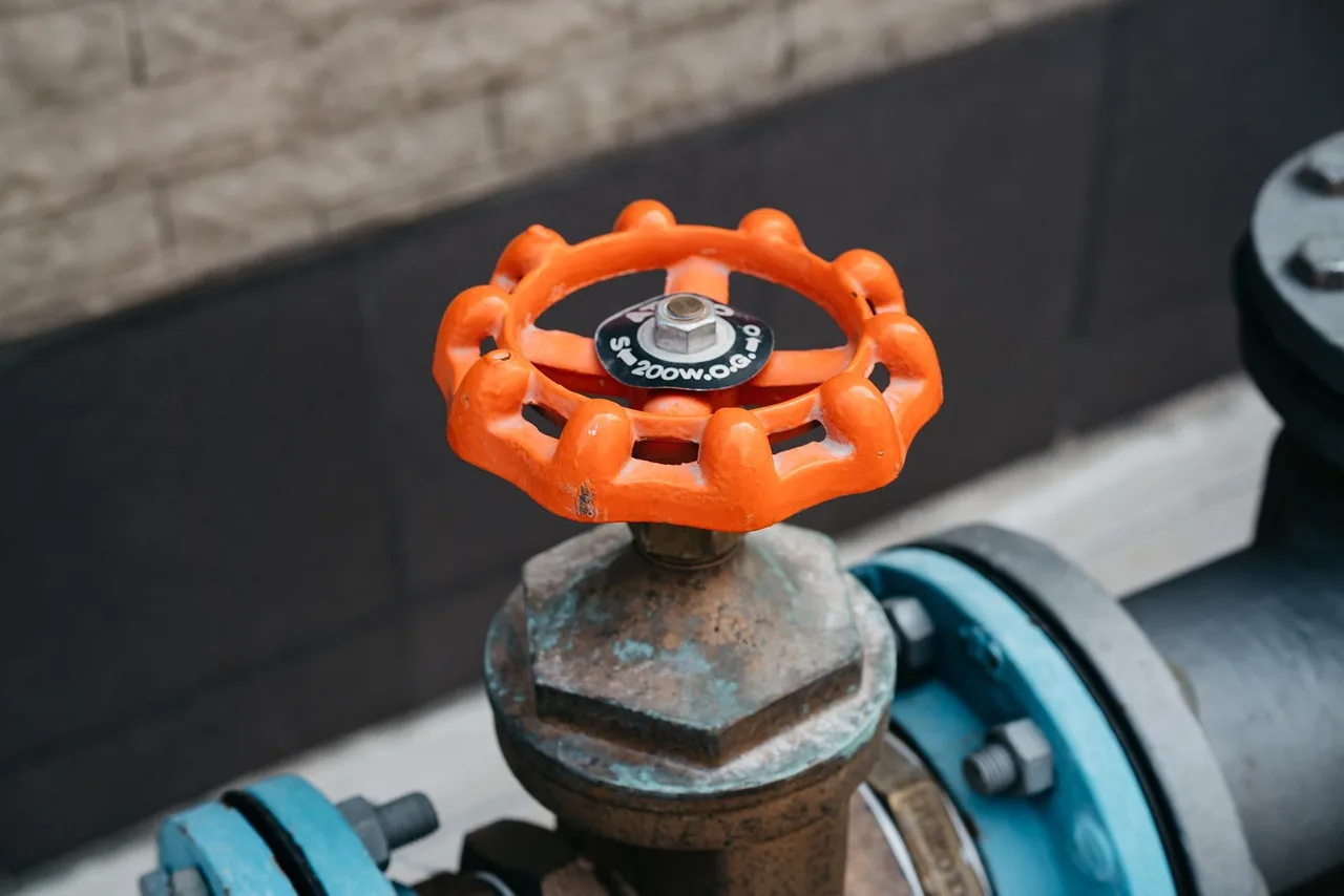 industry, machine, metal, equipment, stole, engine, work, tool, power, saw, building, workers, wheel, to cut, factory, fire, technology, round, iron, oil, pipeline, tube, orange, gas, natural gas, natural gas, natural gas, natural gas, natural gas, natural gas